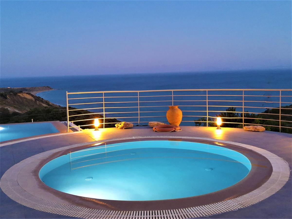 Kaminia Blu Villa Ratzaklíon Exteriör bild