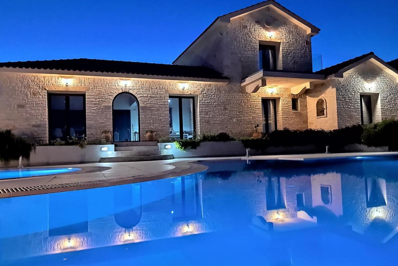 Kaminia Blu Villa Ratzaklíon Exteriör bild